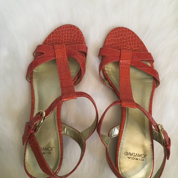 Circa Joan and David Sandals - Picture 4 of 7